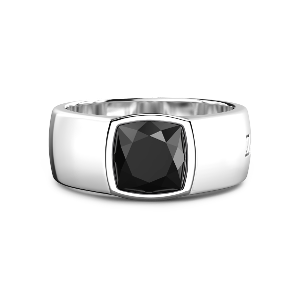 Zancan silver ring with onyx.