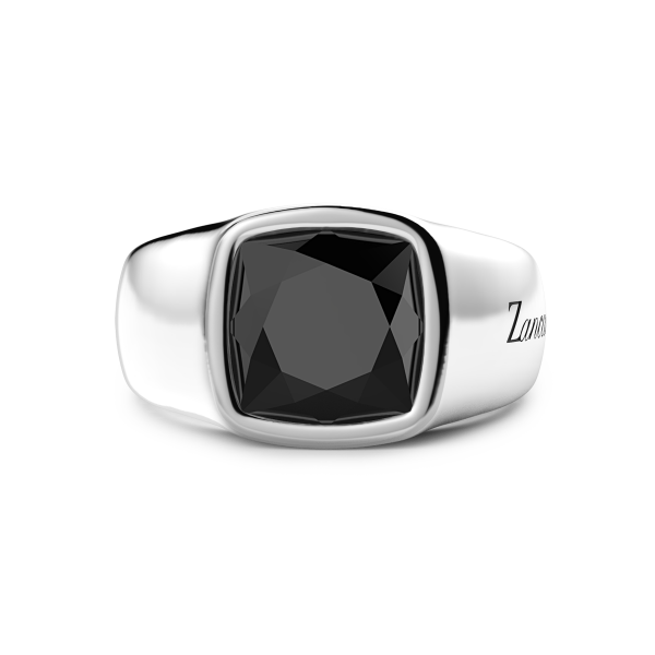 Bague en argent avec onyx.