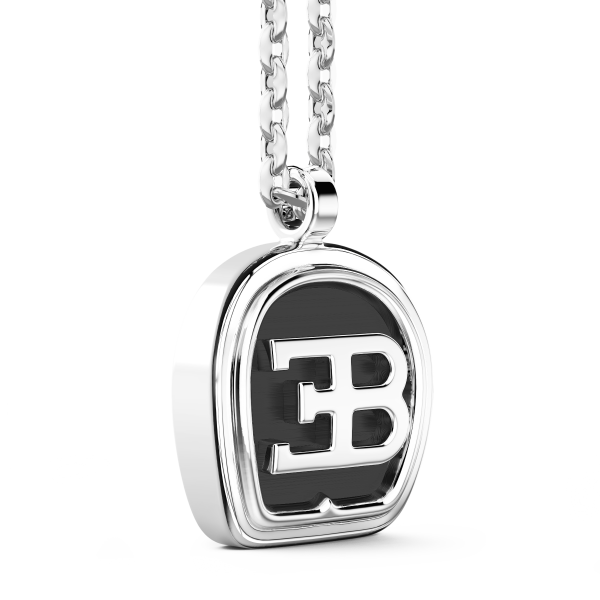 Collier Bugatti en argent.